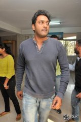 Dictator Movie Benefit Show Hungama